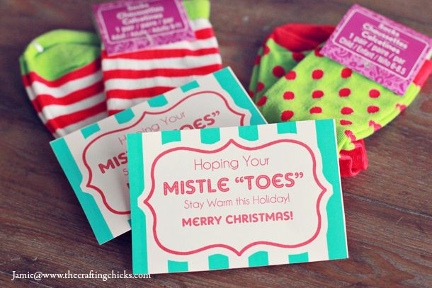 Mistle Toes Christmas Socks Gift Tag Free Printable Christmas 